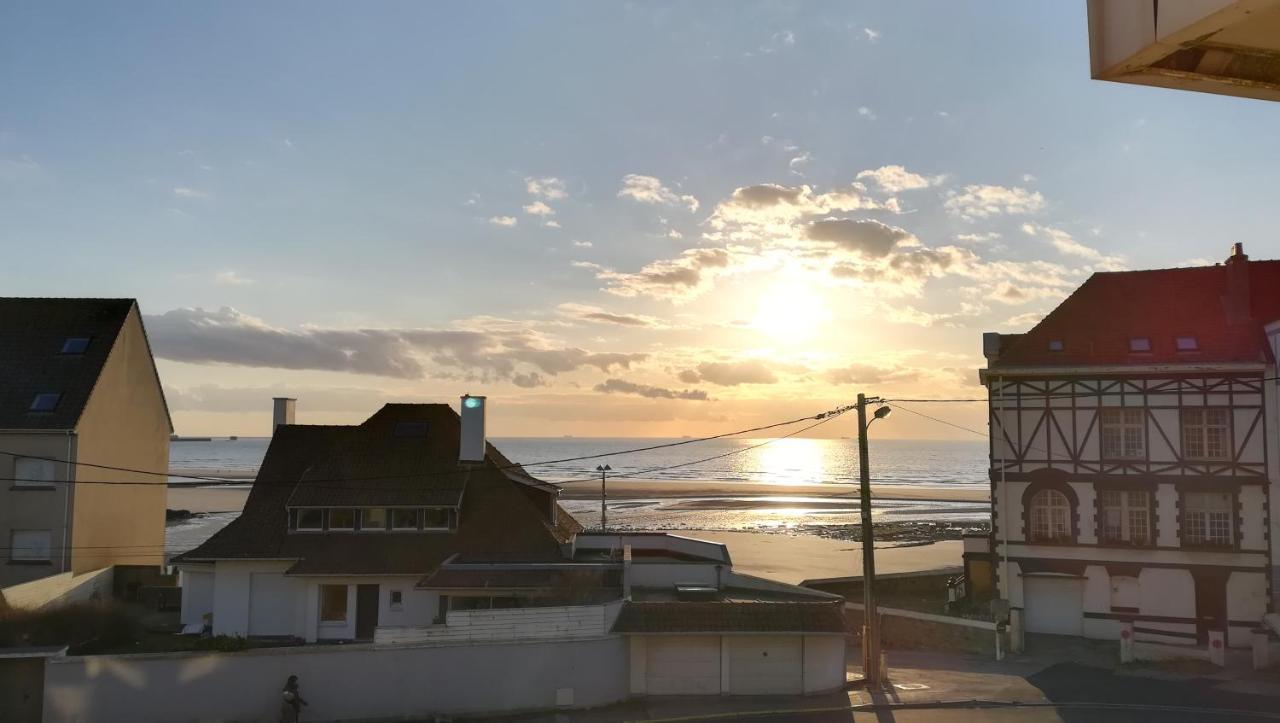 Appartement L'Estivaliere Face A La Mer Wimereux Exterior foto